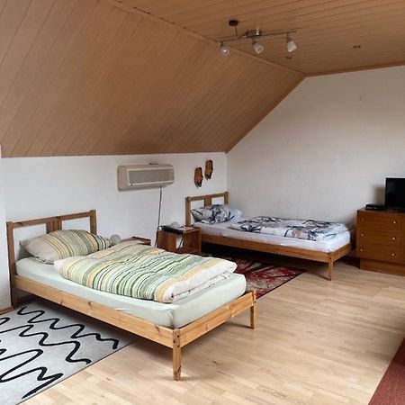 Monteurzimmer-Graf Nidda Екстериор снимка